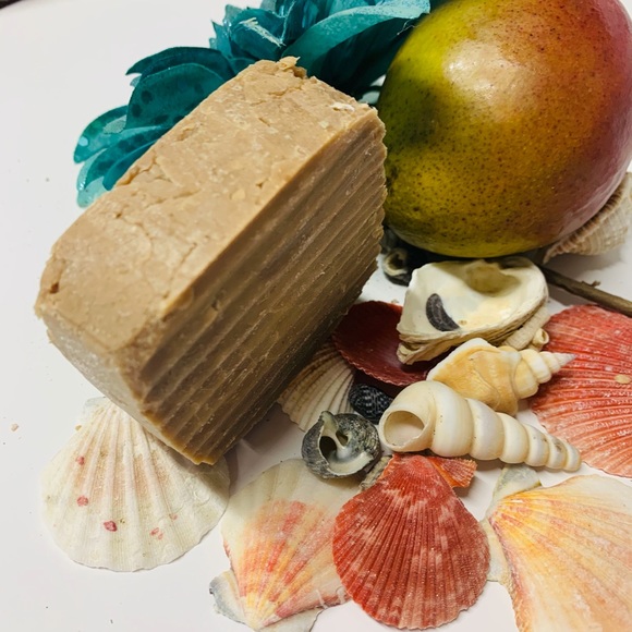 COCO-Mango Shampoo bar - Picture 3 of 4